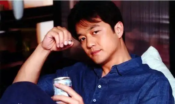 李亚鹏个人资料和图片_李亚鹏身高/体重/生日/年龄/星座_李亚鹏作品