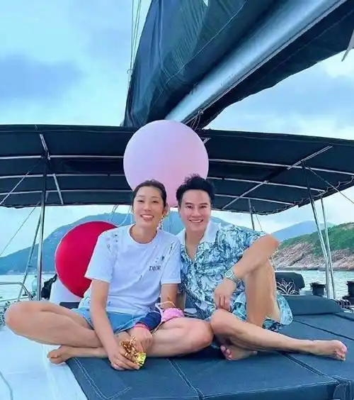 名记辟谣:没恋爱,王曼昱专心练球_陈梦_国家乒乓球队_训练