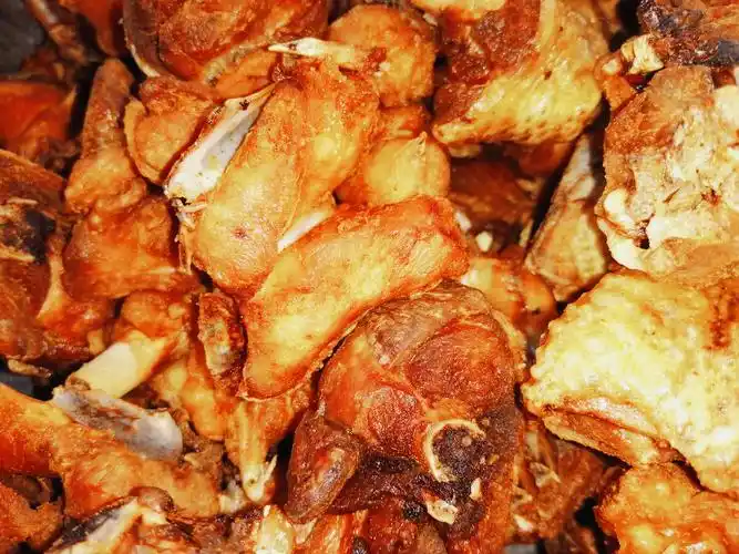 香喷喷的油炸鸡块 br /> 光看着就想吃了吧 欢迎哦