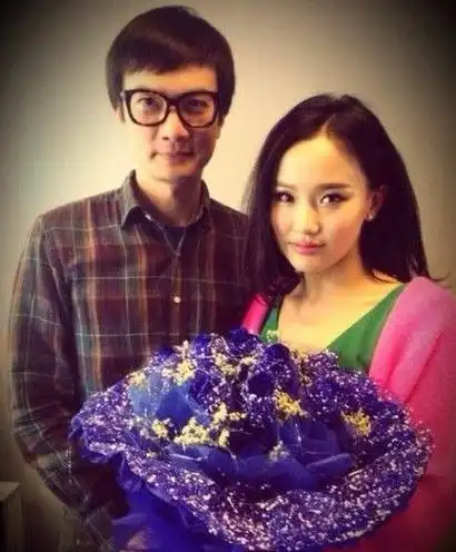 黄龄男朋友是谁,她和许嵩在一起过吗?