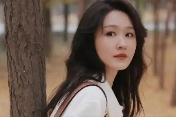 张雯气质不比刘亦菲差因扮演的角色而讨厌她为什么不受欢迎