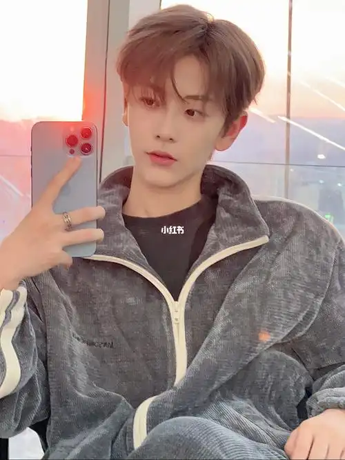 刘梦新发色质感显白越洗越好看的显白发色