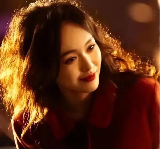 看了41岁孙俪现状终于明白繁花为何缺她王家卫眼光好毒