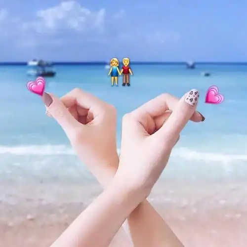 用一句话偷偷公布恋情(官宣恋爱不明显的句子文案配图)