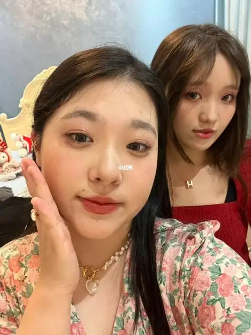 双人p图素材来啦