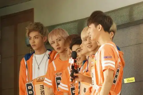 2013exo2013偶像运动会中秋特辑_高清图片大全-爱豆app