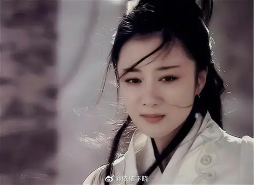 无法把现在的李依晓跟虞姬时期的她联系起来