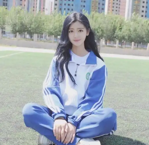 高中校花大放厥词:"我不上大学也可以嫁得好",网友:异想天开