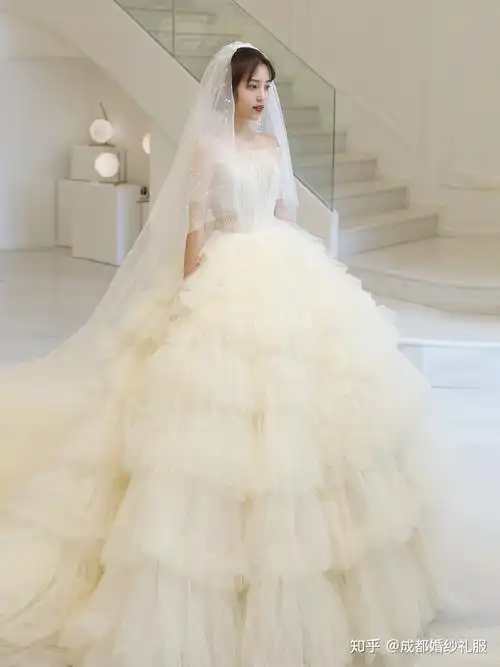 2020年婚纱流行趋势你都知道了吗备婚婚纱