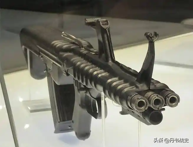 原创苏联tkb059三枪管突击步枪三倍的火力三倍的后坐力