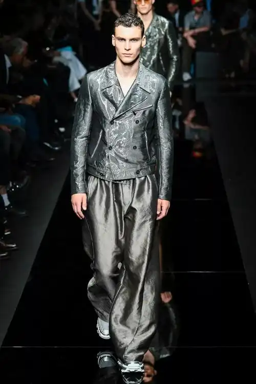 【时装周】emporio armani 2020春夏男装系列