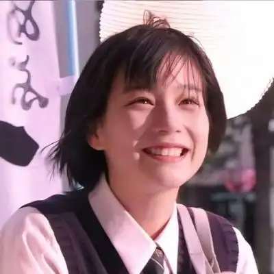 微信头像治愈系干净女生图片