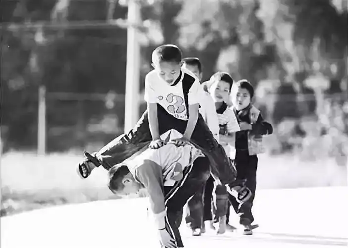 一组满满都是回忆的老照片你回到过去看见自己吗