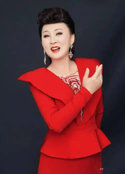 女高音歌唱家高咏梅原创新作追随阳光抢先聆听