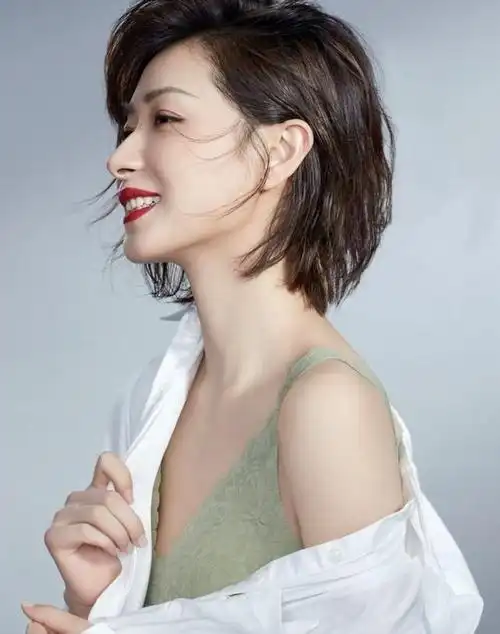 万茜清纯靓丽美丽惊艳