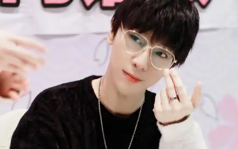 活动作品景向谁依随机有毒系列哈哈哈哈