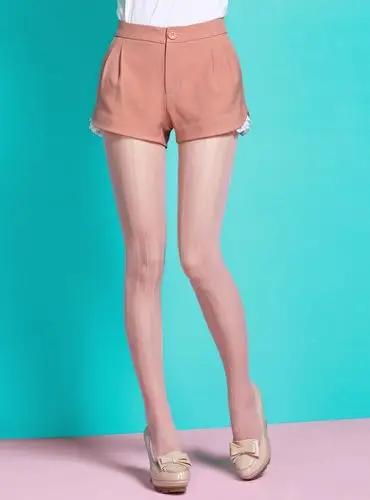 韩伊儿俏皮日系风小三角蕾丝花边短裤