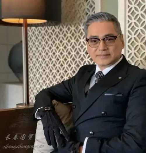 汤镇宗33岁女儿近照曝光,清纯靓丽颜值高,已进入演艺圈发展_品推资讯