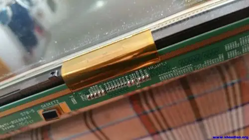 前几天维修的电视屏的排线这样了见图怎么办啊