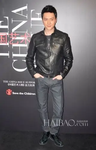 亚洲男明星一周着装搭配合辑:长腿"加持"极简搭配_服装人物_中国服装