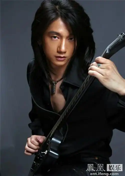 高旗阔别6年唱响北京 乐谷理想青年先锋出击