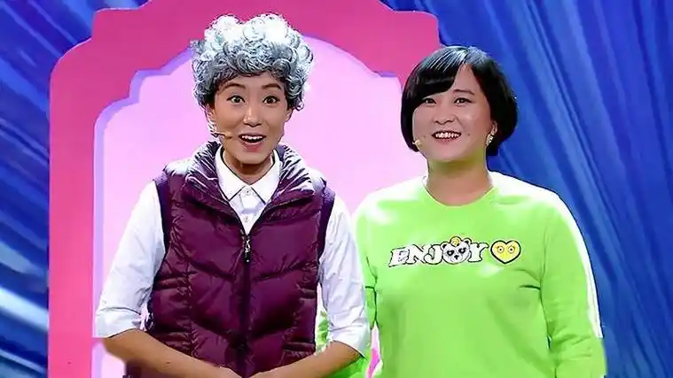 贾玲爆了,张小斐掰了?_小品_喜剧_表演