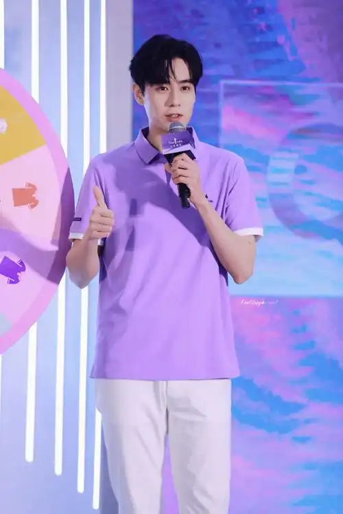 胡一天的出色一天