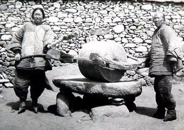 一组40年前的老照片见证了中阳的变迁值得收藏