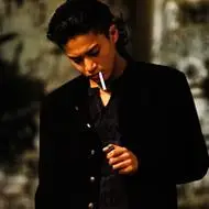 真人超拽霸气男生叼烟头像图片