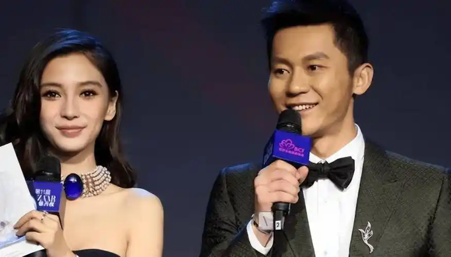 李晨杨颖恋情绯闻飙上热搜,被质疑为《跑男》炒作,吃瓜群众一头雾水!