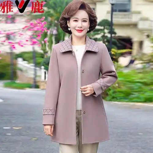 洋气风衣中长款大码春秋外套2023新款中老年女装雅鹿中年妈妈秋装