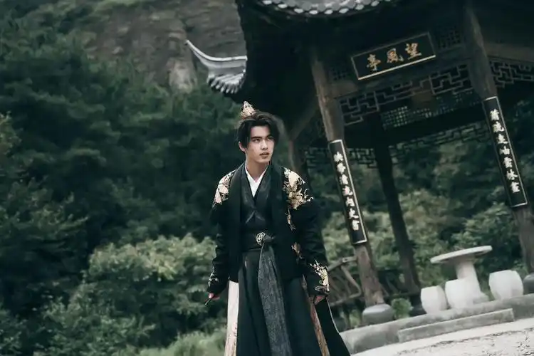 刘奕畅少主且慢行收官花田错cp成亲甜蜜撒糖