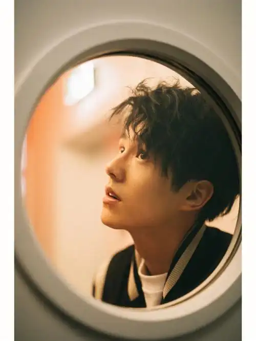 帅气男友刘昊然