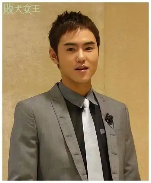 沉寂10年再度翻红41岁阮经天给多少流量明星一记耳光