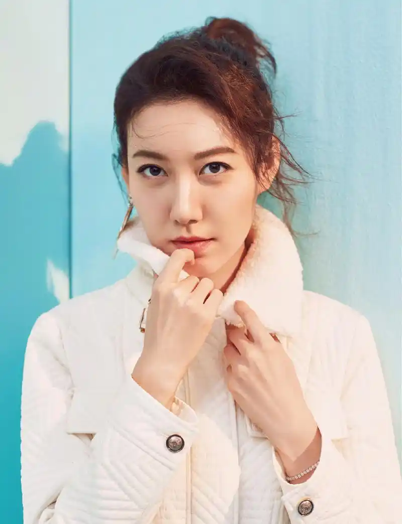 高露优雅靓丽写真图片99