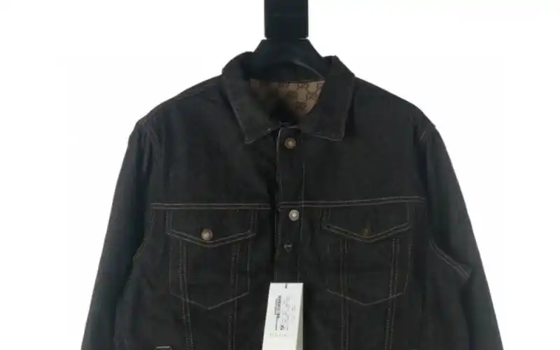 说一下原单gucci/古驰满印老花提花双面穿牛仔外套