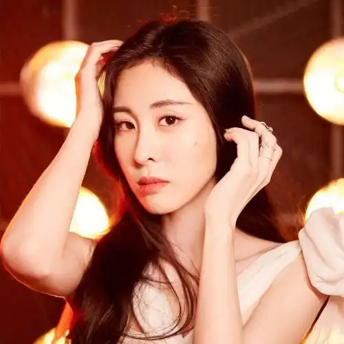 微信头像张碧晨