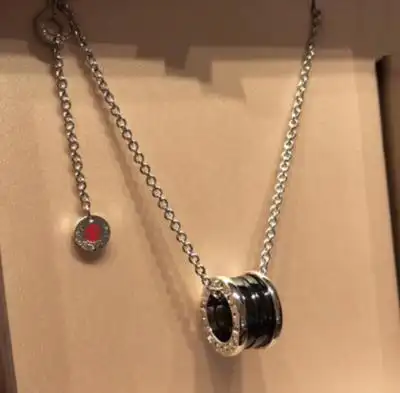 别致的宝格丽男士项链,给你别致的魅力