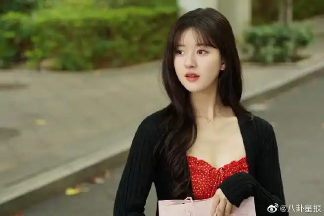 德塔文认证赵露思抗剧能力