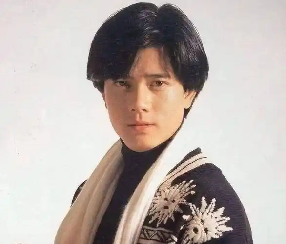 四大天王郭富城:娶网红方媛后生下两女,如今家庭幸福生活美满