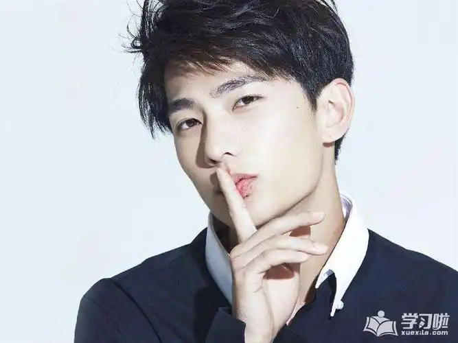 >《2017男明星帅哥图片》正文   在2017年里,有哪些男明星帅哥的照片