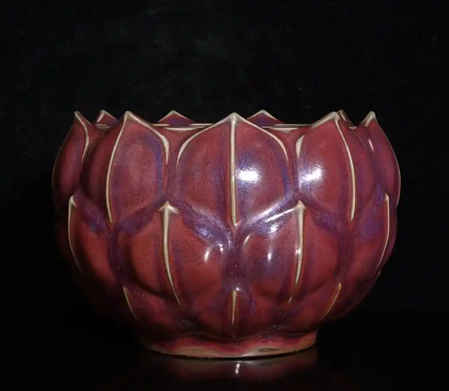 古董古玩 #明清瓷器 宋钧窑玫瑰红釉政和款莲花炉,高12. - 抖音