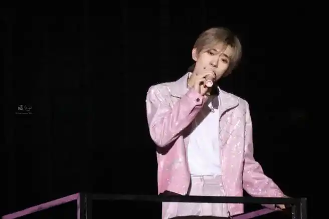 tfboys演唱会带动4.16亿旅游收入##易烊千玺一朝回到解放前