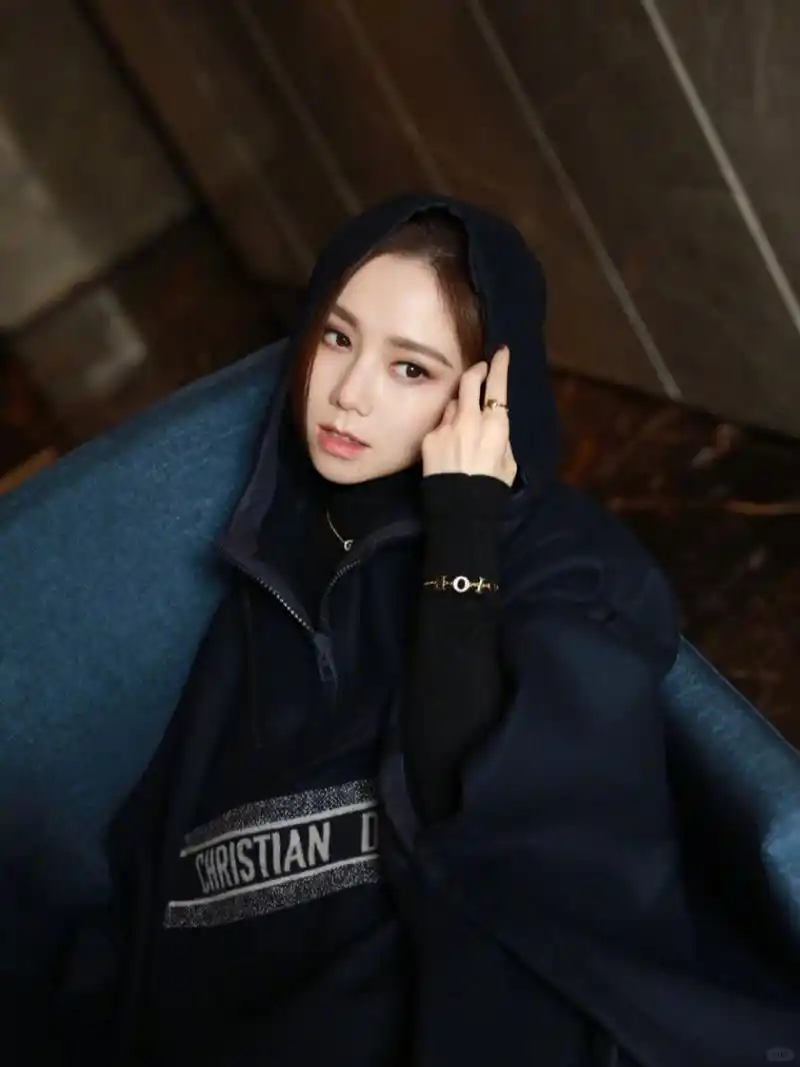 每次看到邓紫棋的美照,都让我觉得生活中的美好瞬间真的无处不在.