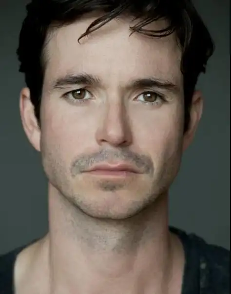 p>克里斯托弗·贾科特,1979年6月30日出生于加拿大多伦多,加拿大男