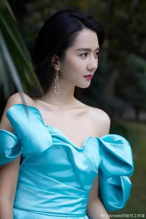 云南曲靖美女许龄月美丽动人写真珍藏版