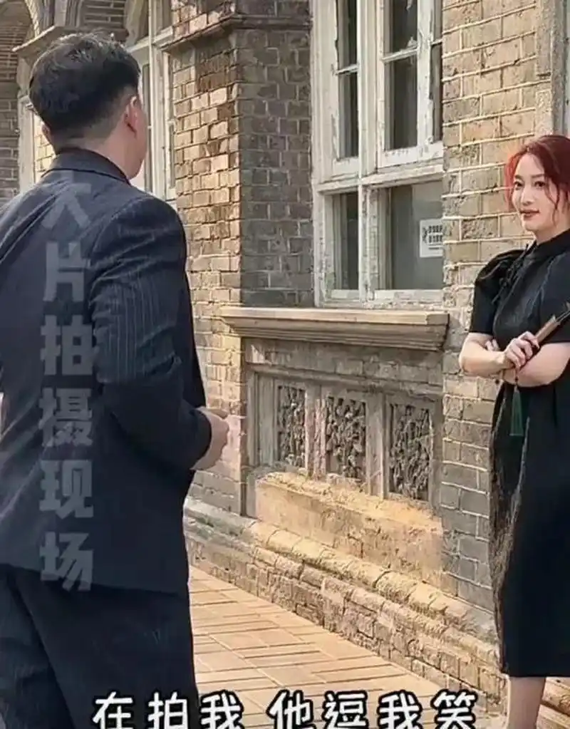 德云社烧饼老婆晒了一组夫妻俩拍得写真照片!