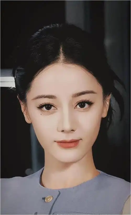 看完杨采钰的素颜你还有容貌焦虑吗这素颜太真实了