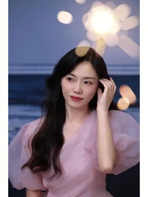 天真蓝海边烟花