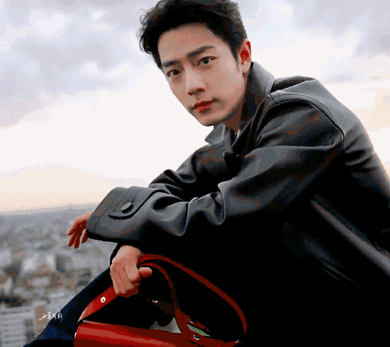 咪咕星鲜事##肖战18秒换了6套造型